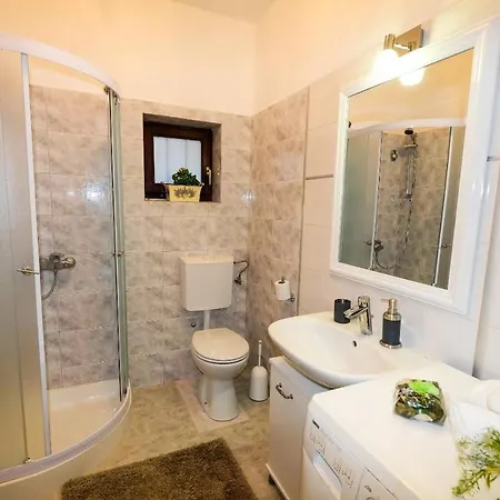 With A Parking Space - 15814 Apartment Pula