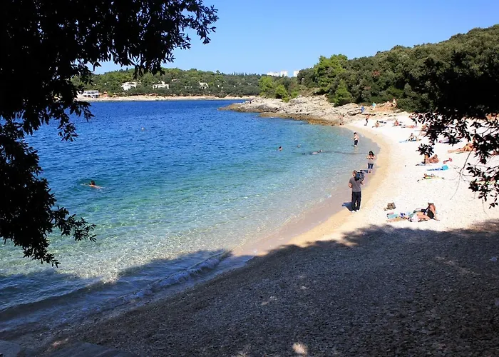 With A Parking Space - 15814 *