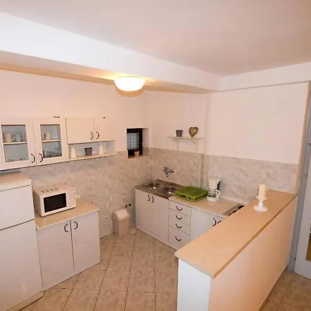 With A Parking Space - 15814 דירה